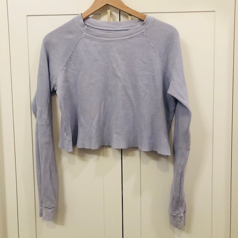 PacSun John Galt Periwinkle Cropped Long Sleeve Top
